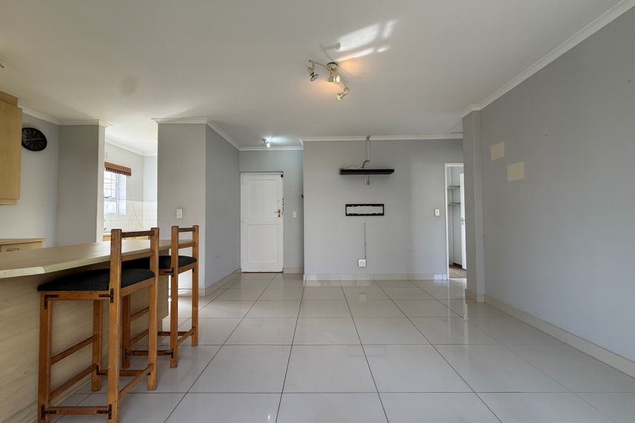 To Let 2 Bedroom Property for Rent in Sunningdale Western Cape